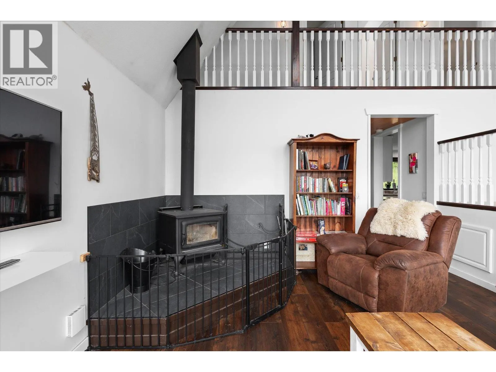 1957 Huckleberry Road