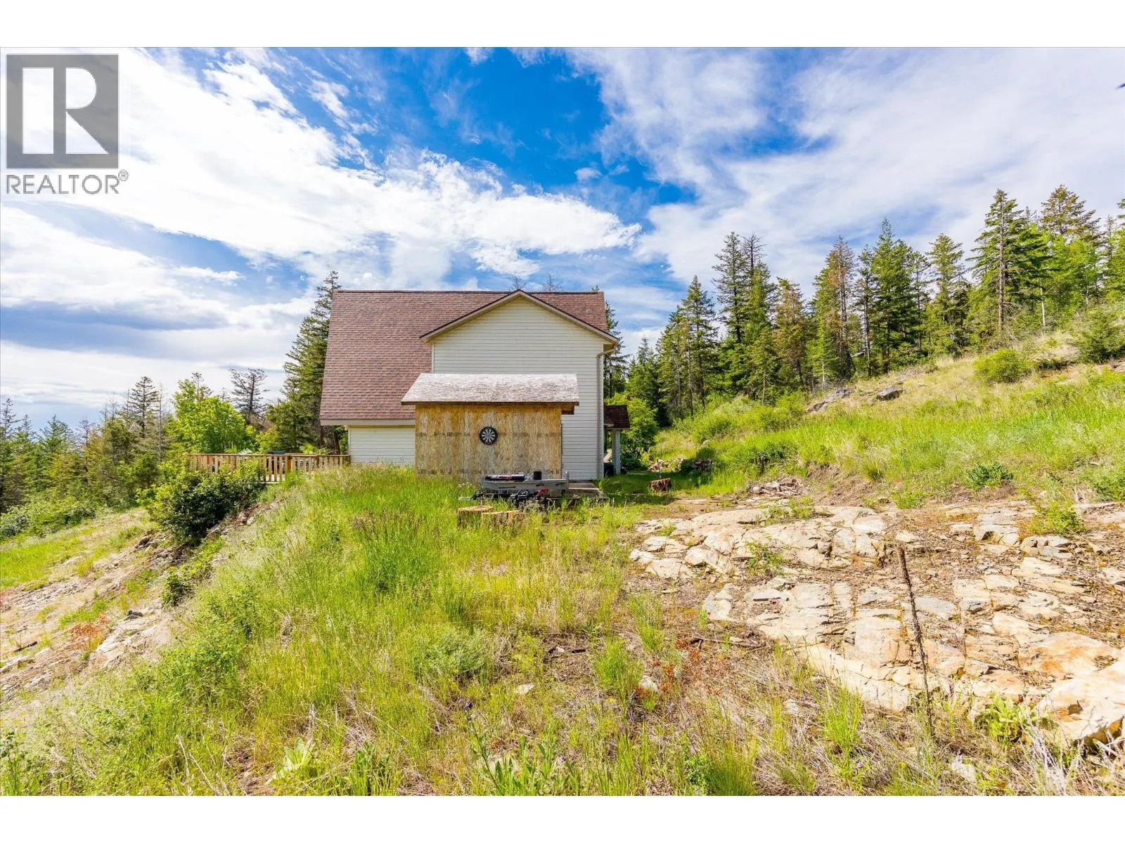 1957 Huckleberry Road