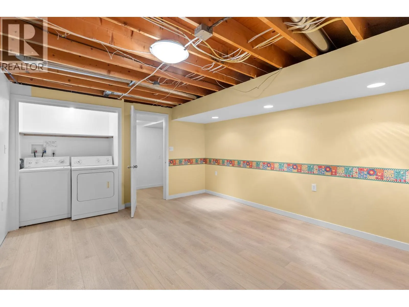 975 Neptune Road