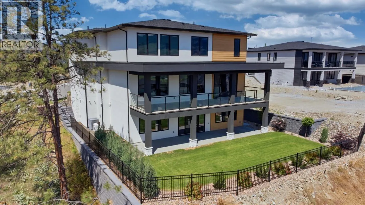 615 Kingswood Terrace