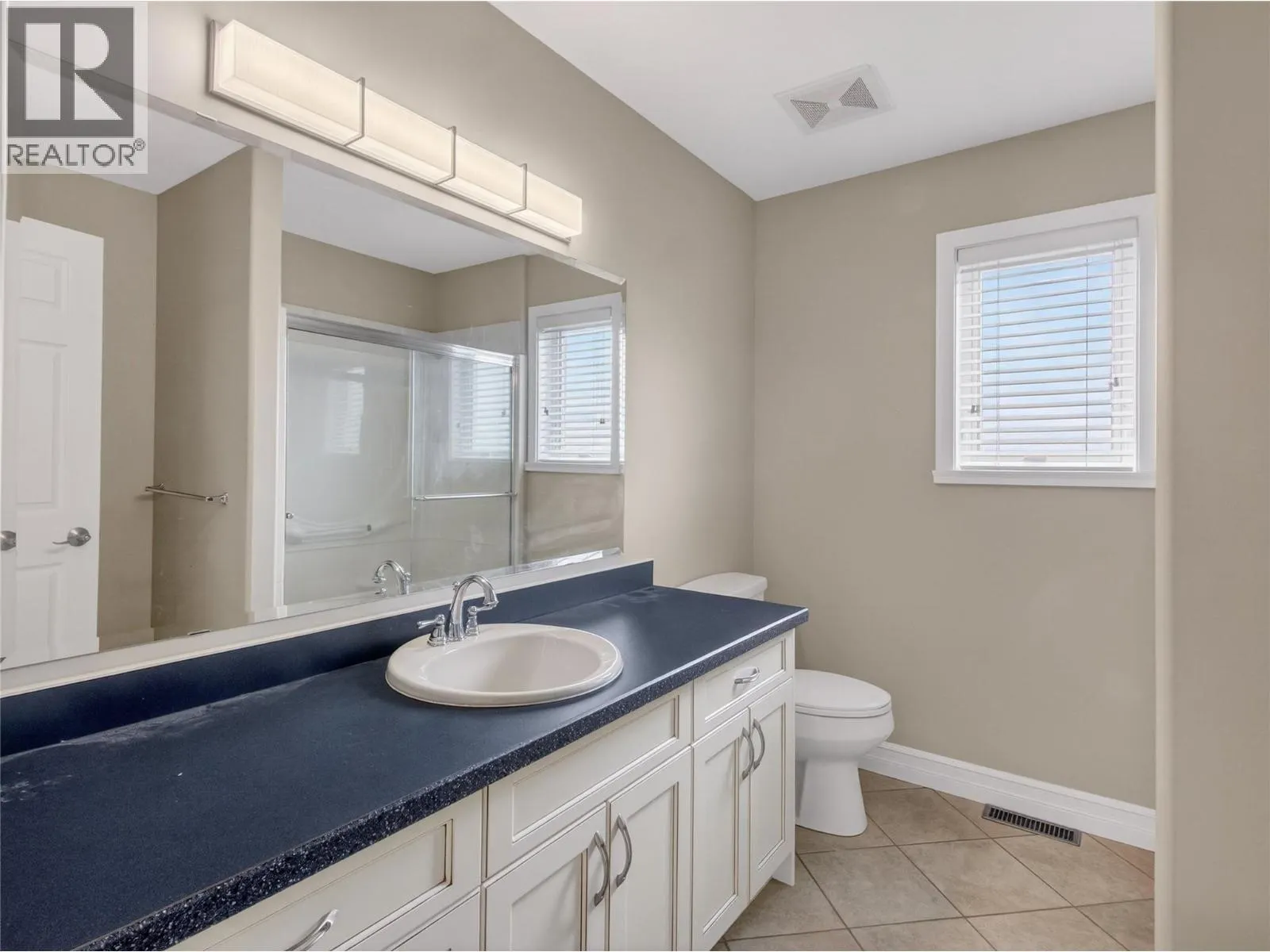 4005 Lobelia Drive