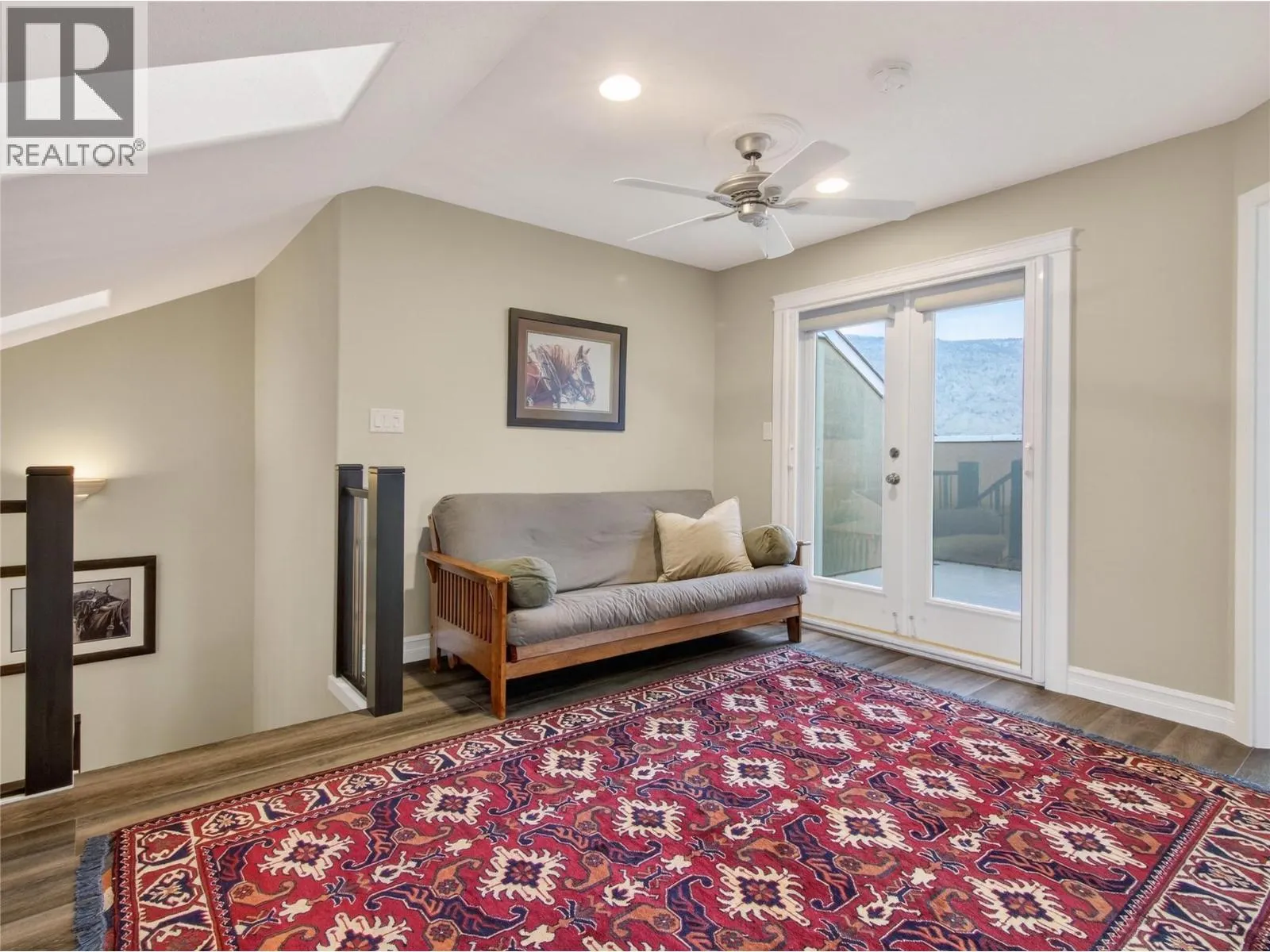 4005 Lobelia Drive
