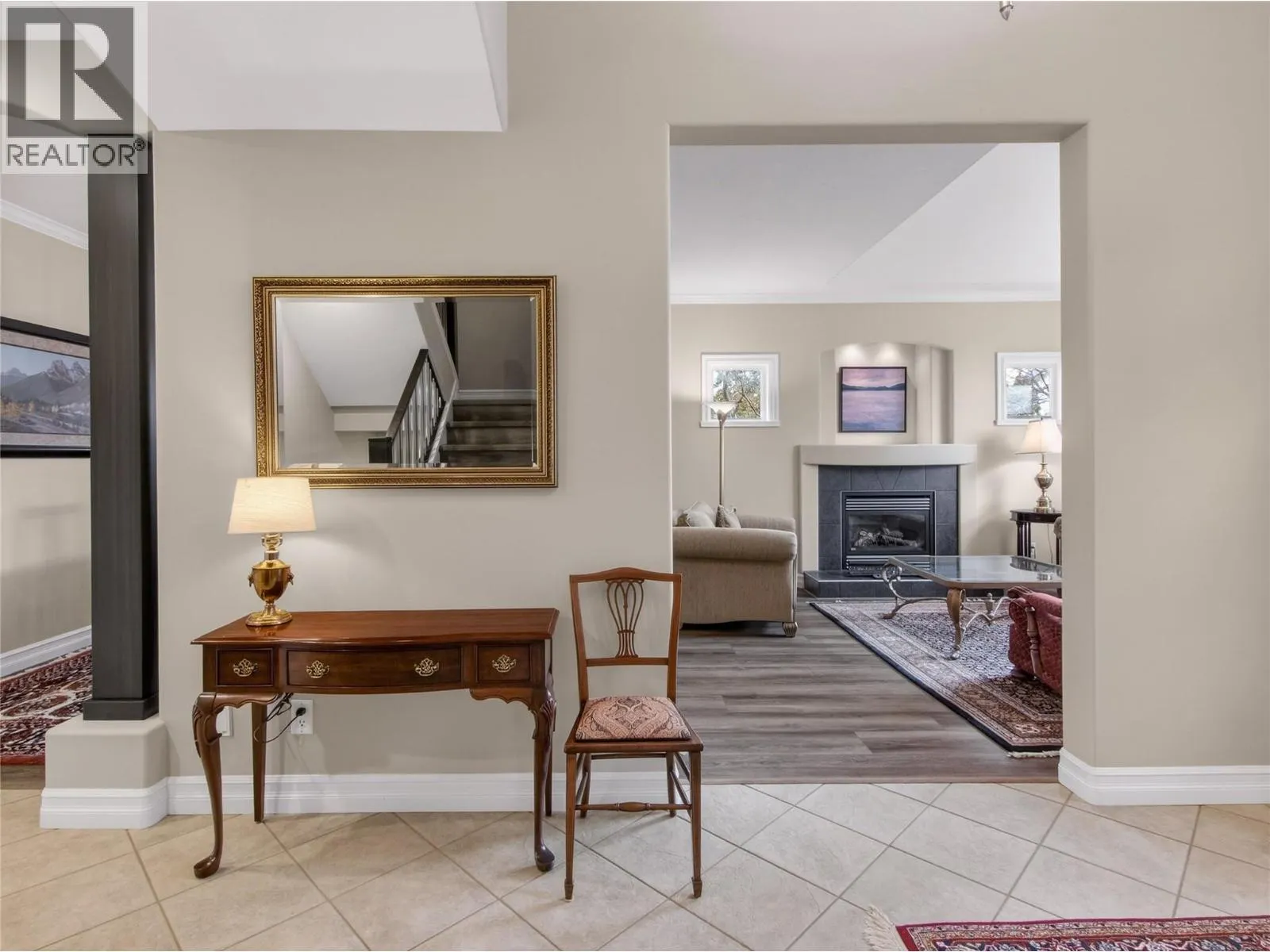 4005 Lobelia Drive