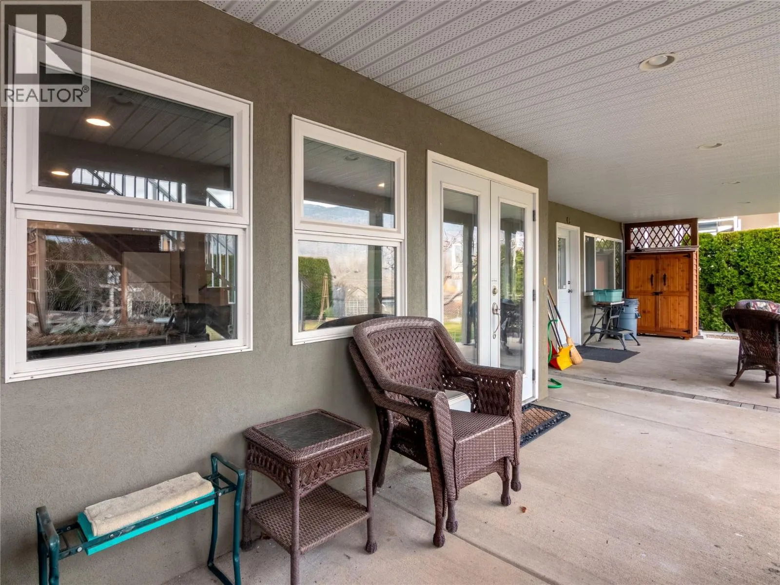 4005 Lobelia Drive
