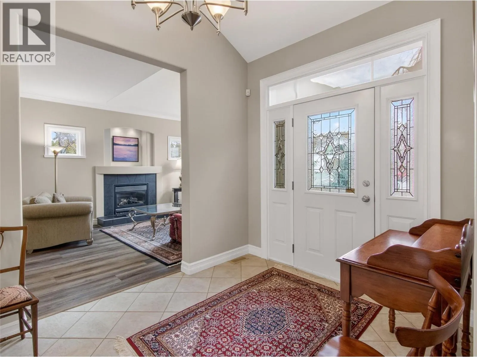 4005 Lobelia Drive