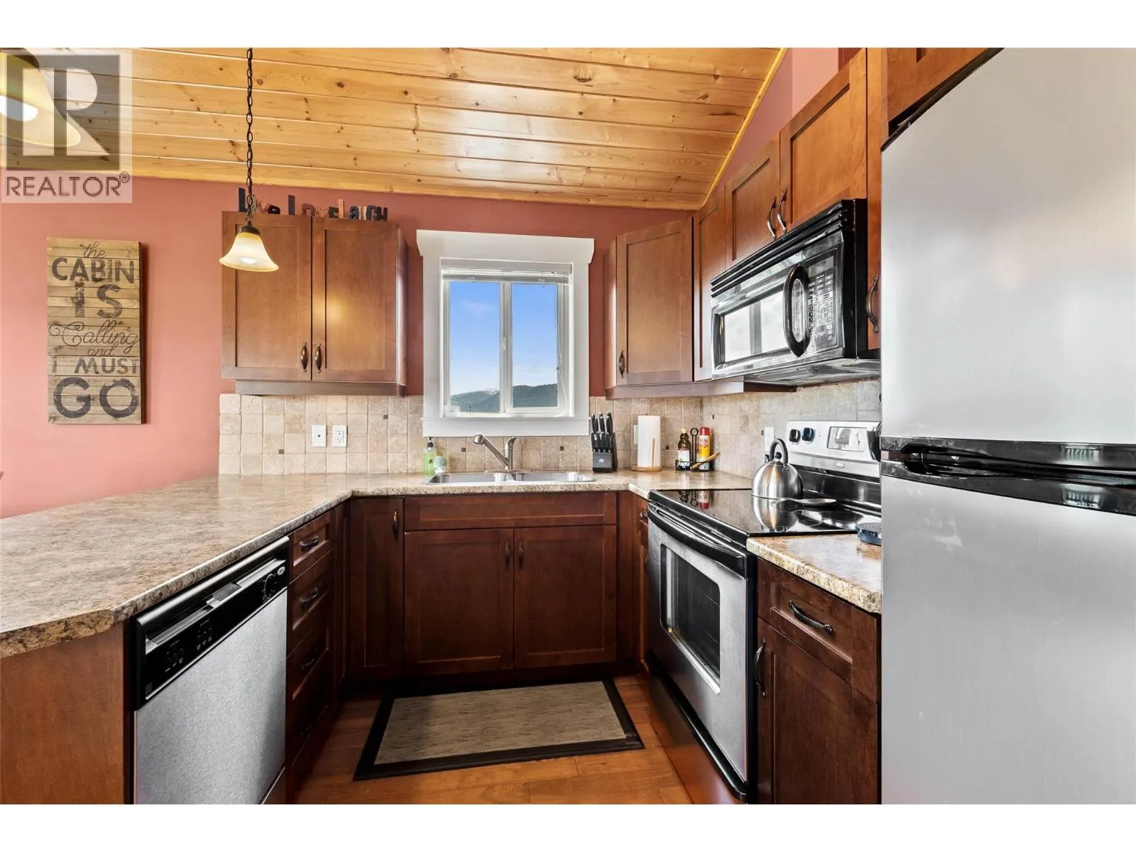 2633 Squilax Anglemont Road Unit# 184