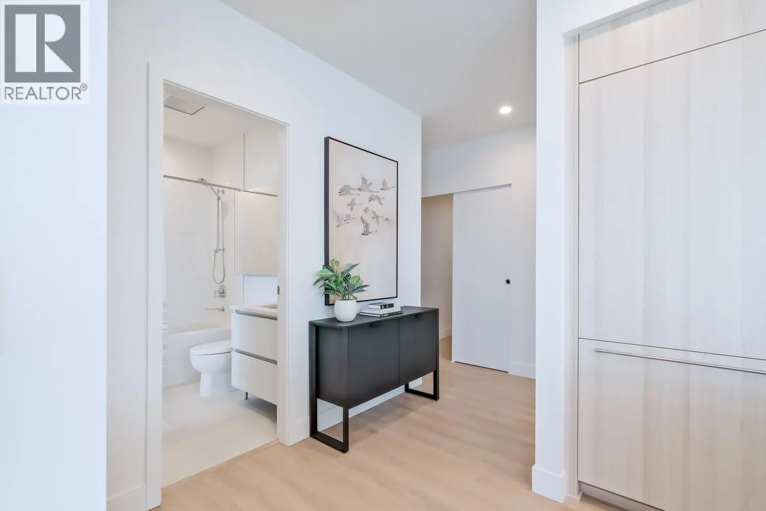 1626 Water Street Unit# 2802
