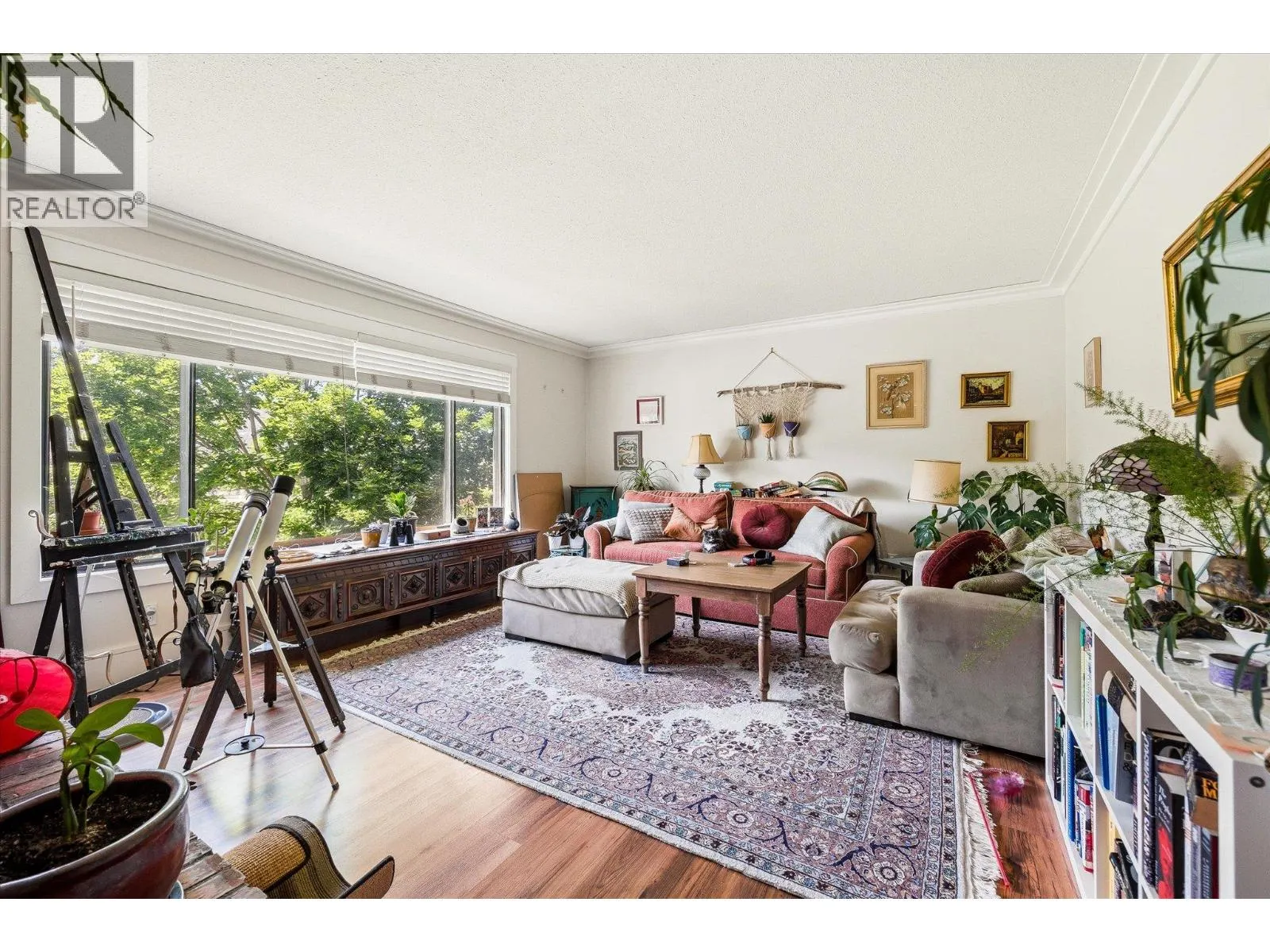 319 Valley Road