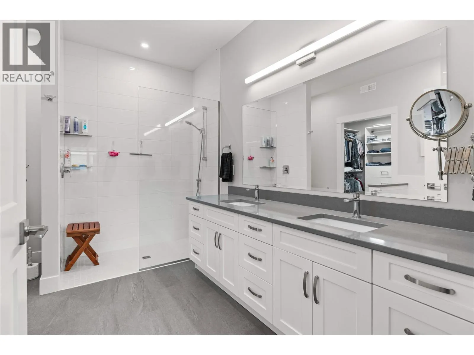 6465 Okanagan Landing Road