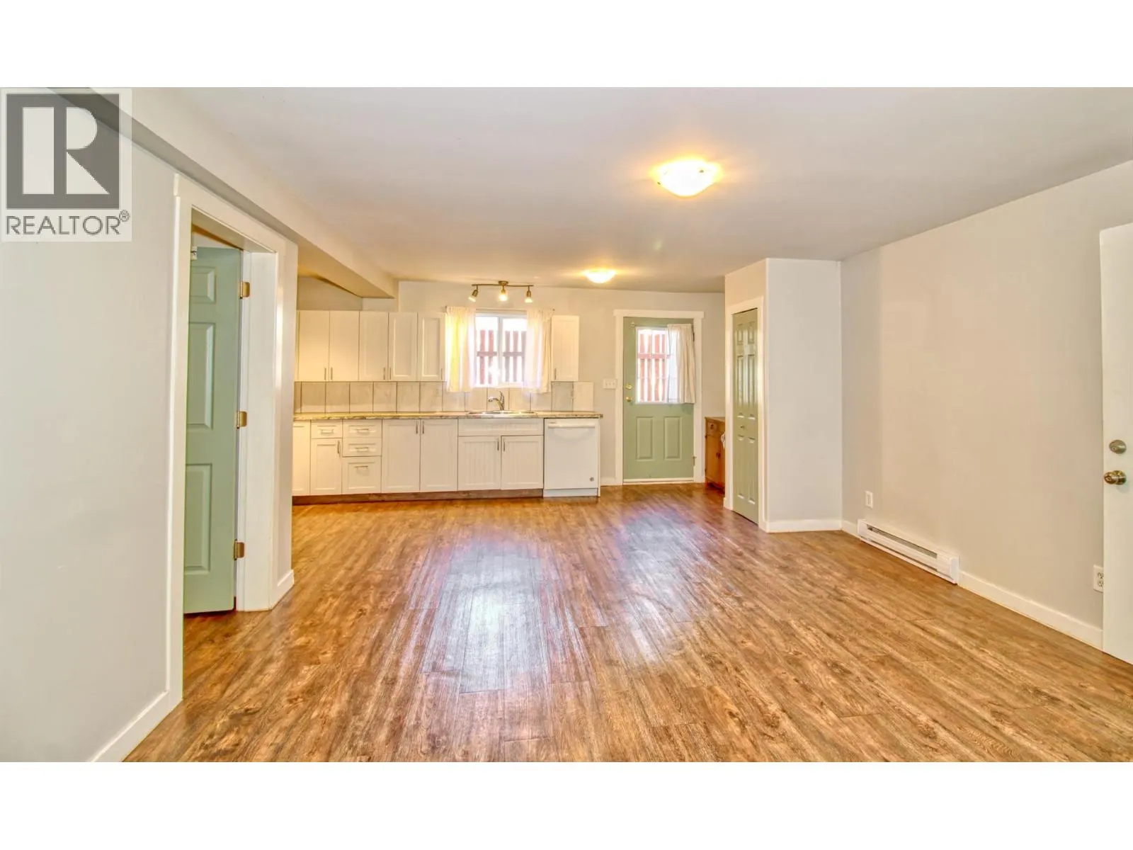 393 Northern View Drive
