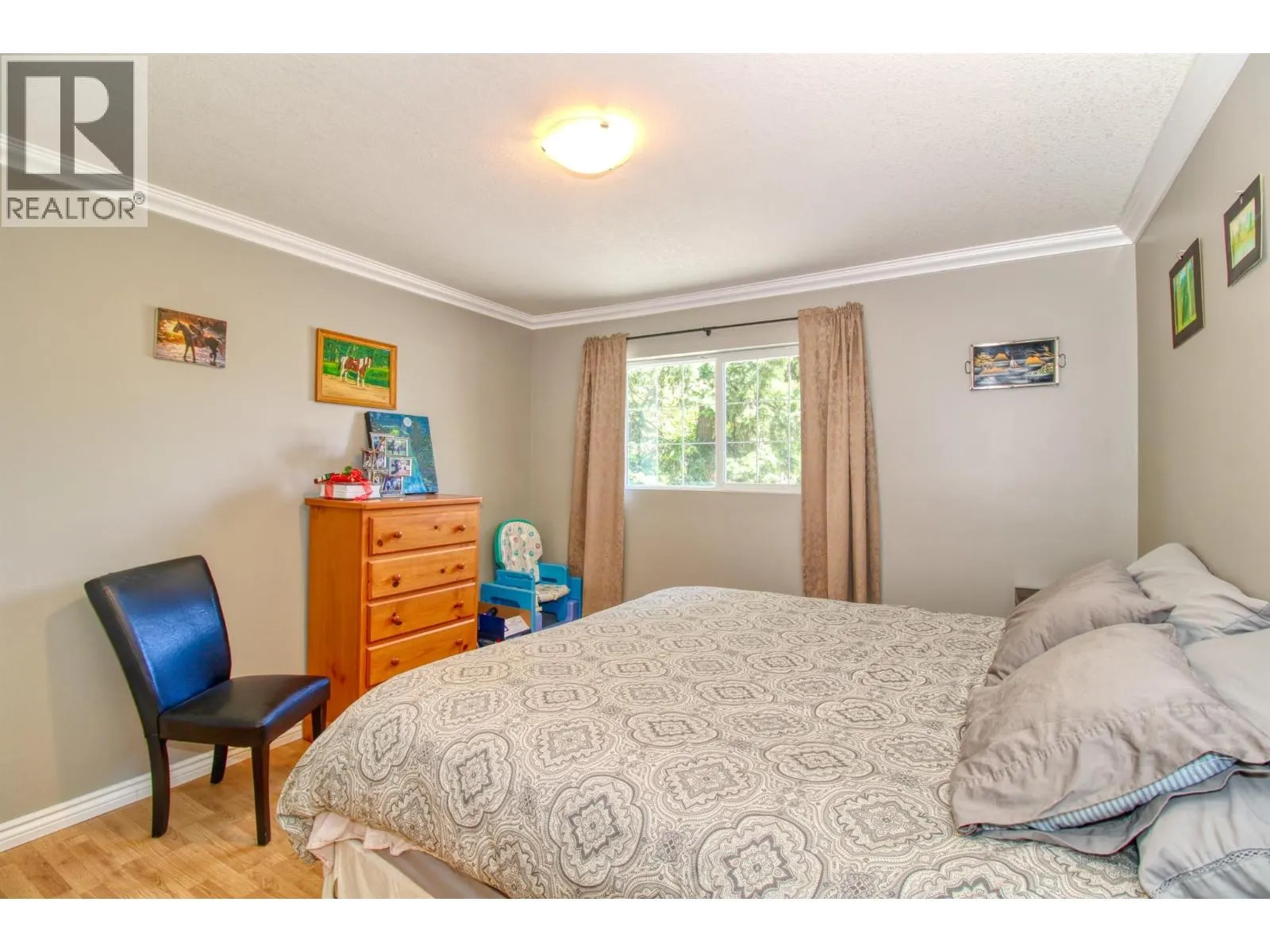 393 Northern View Drive