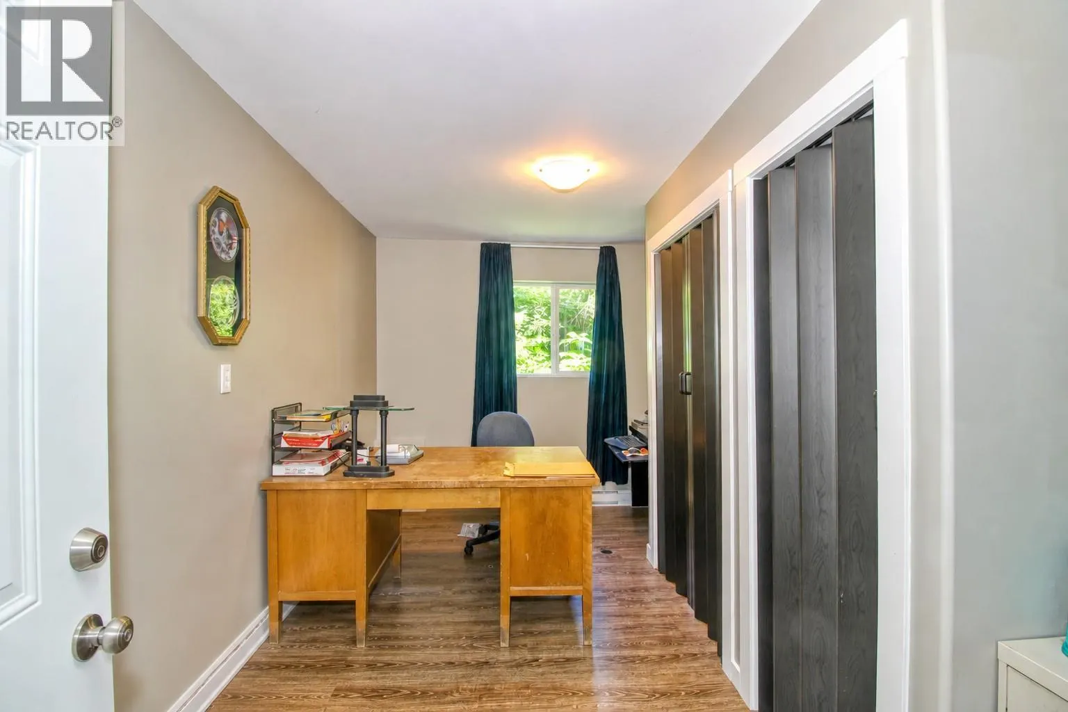 393 Northern View Drive