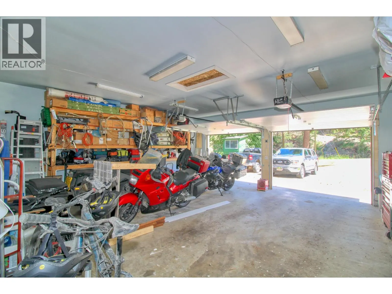 393 Northern View Drive