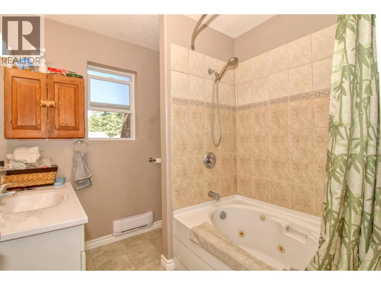 393 Northern View Drive