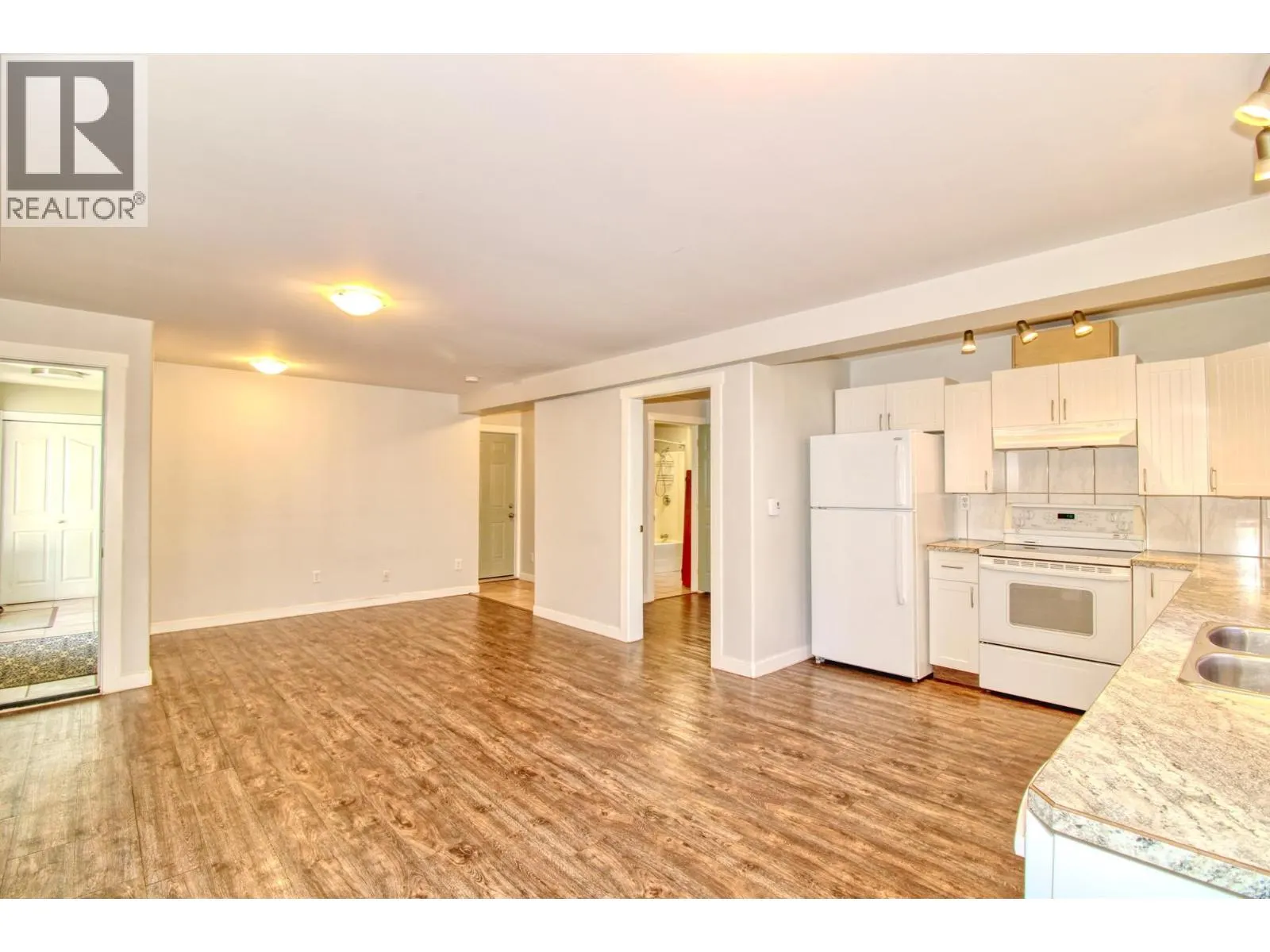 393 Northern View Drive