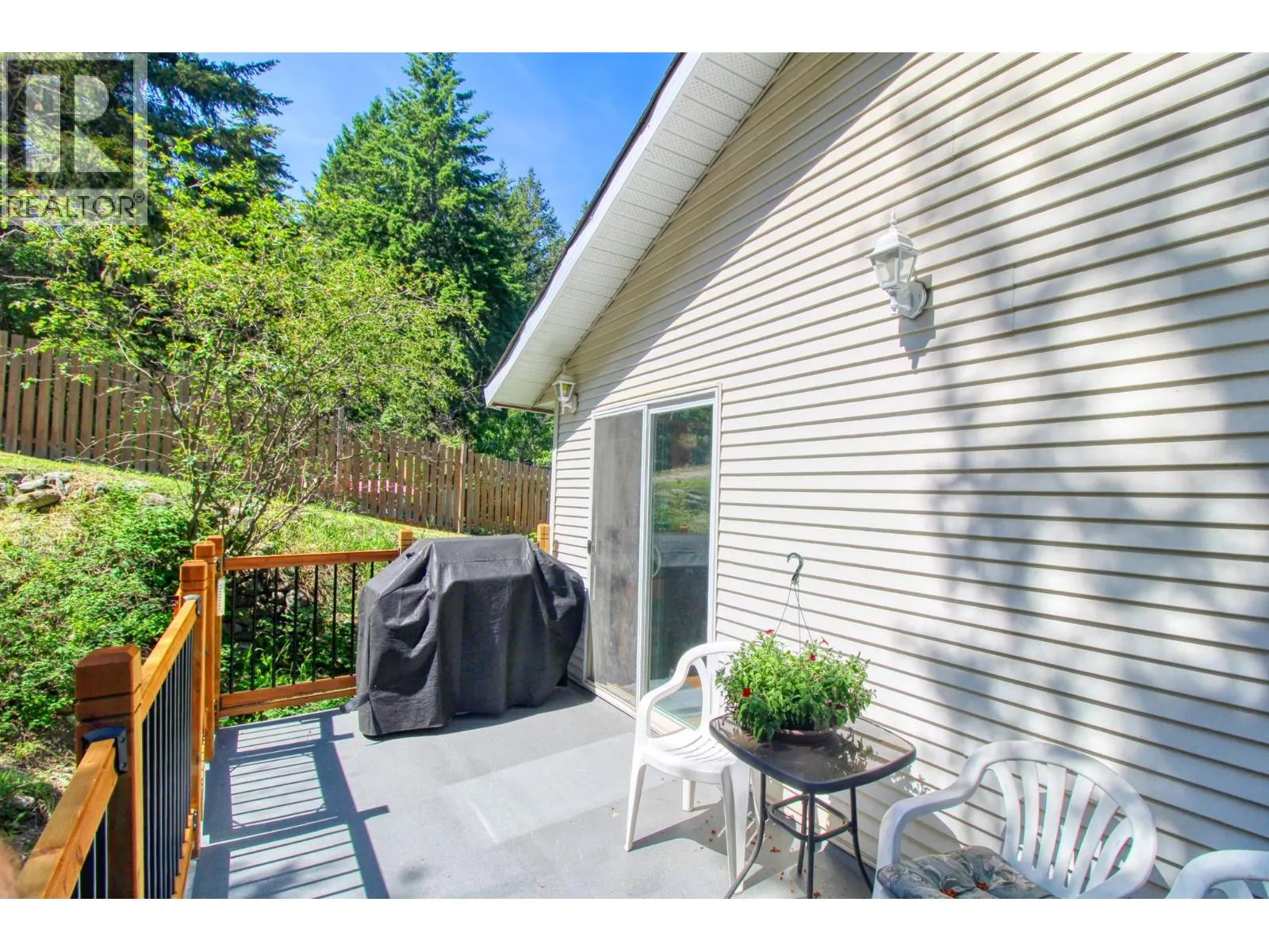 393 Northern View Drive