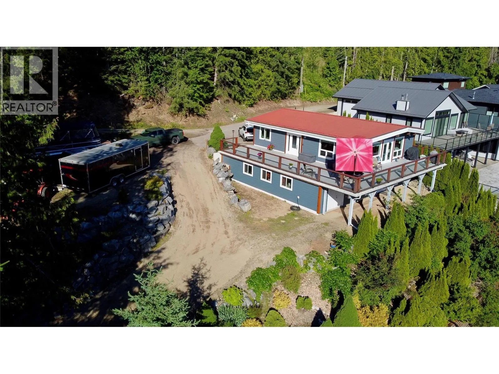 417 Old Spallumcheen Road