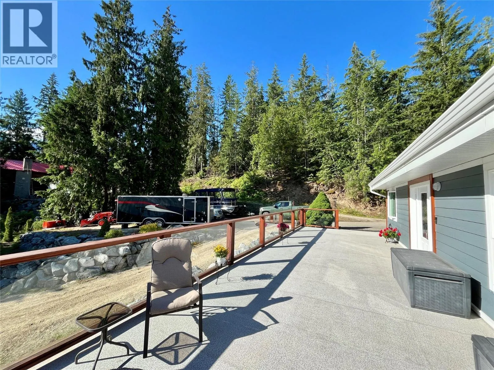 417 Old Spallumcheen Road