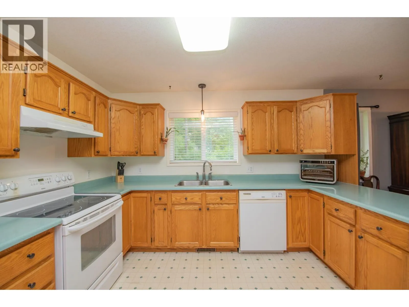33 Birch Road