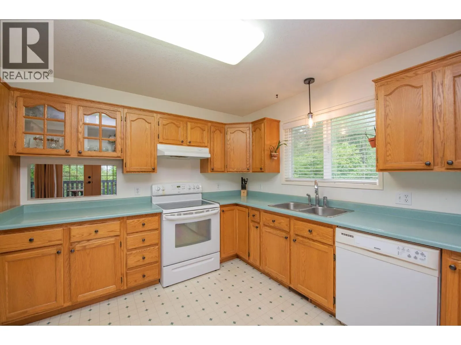 33 Birch Road