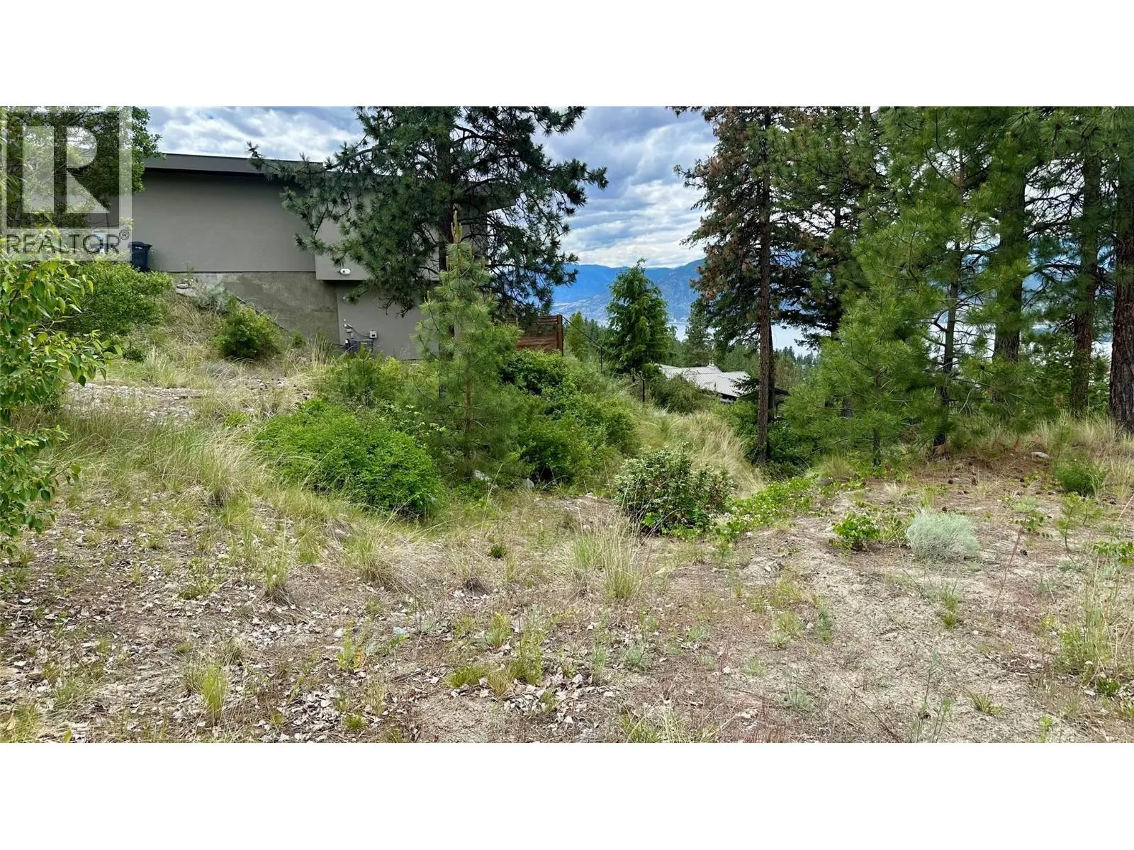 3451 Arawana Road