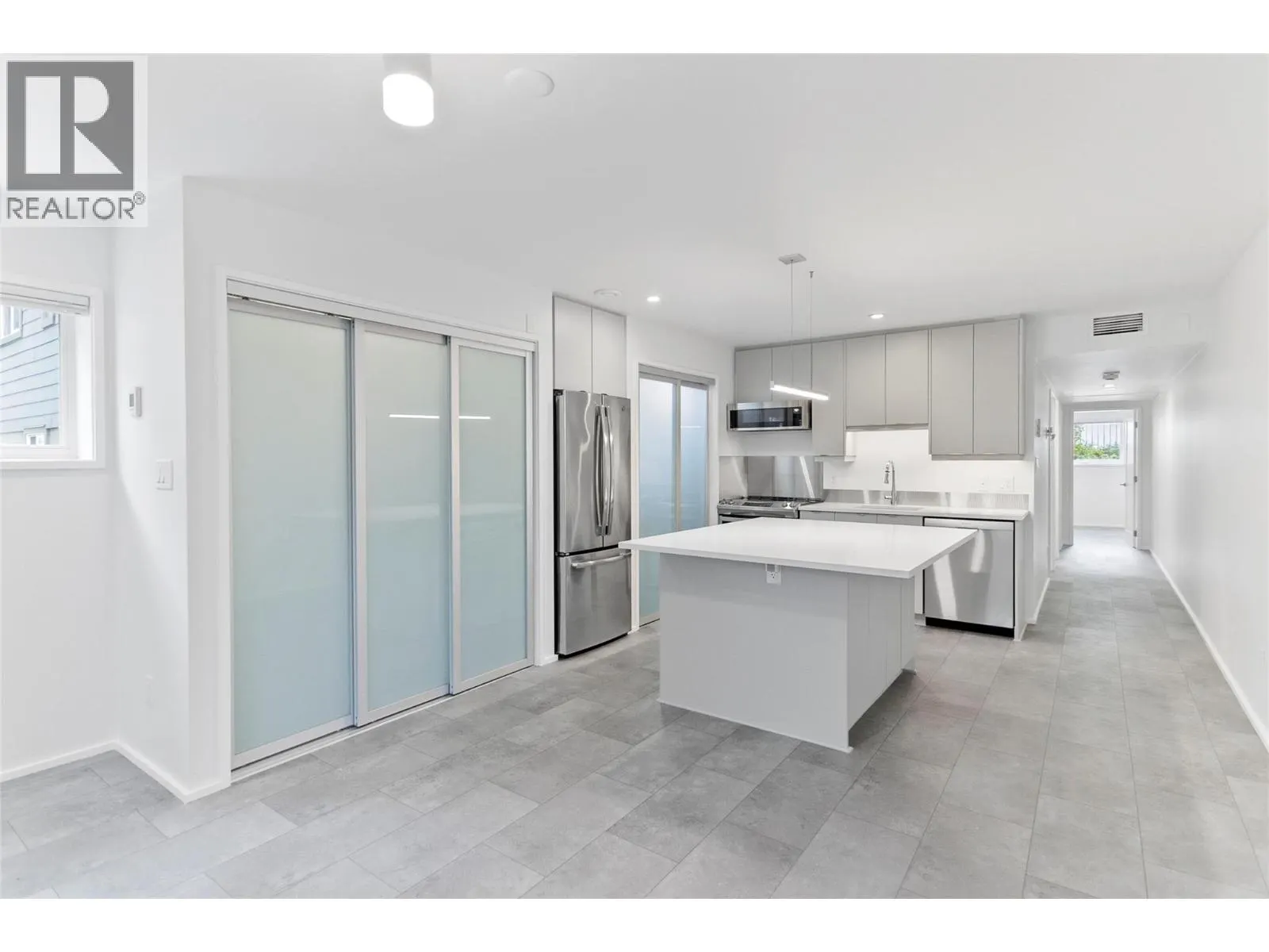 410 Fourth Street W
