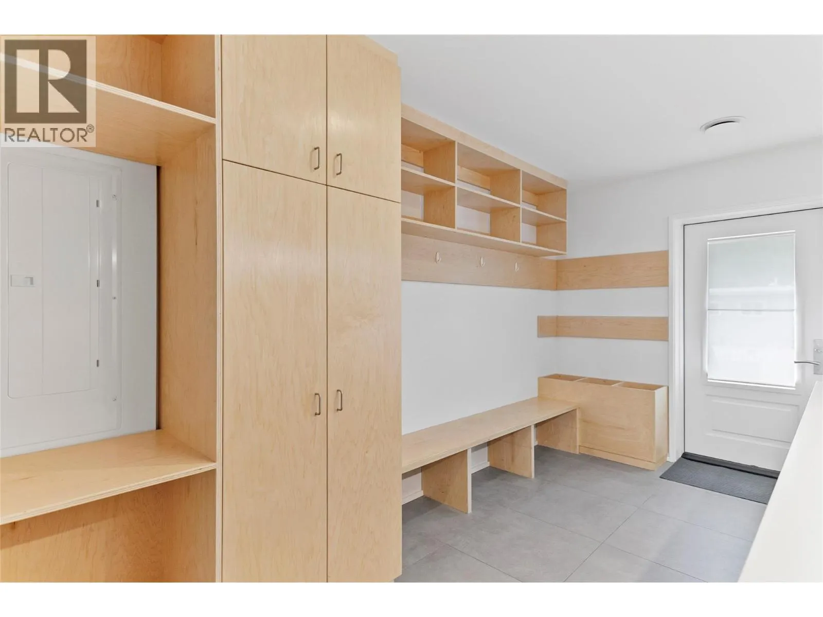 410 Fourth Street W