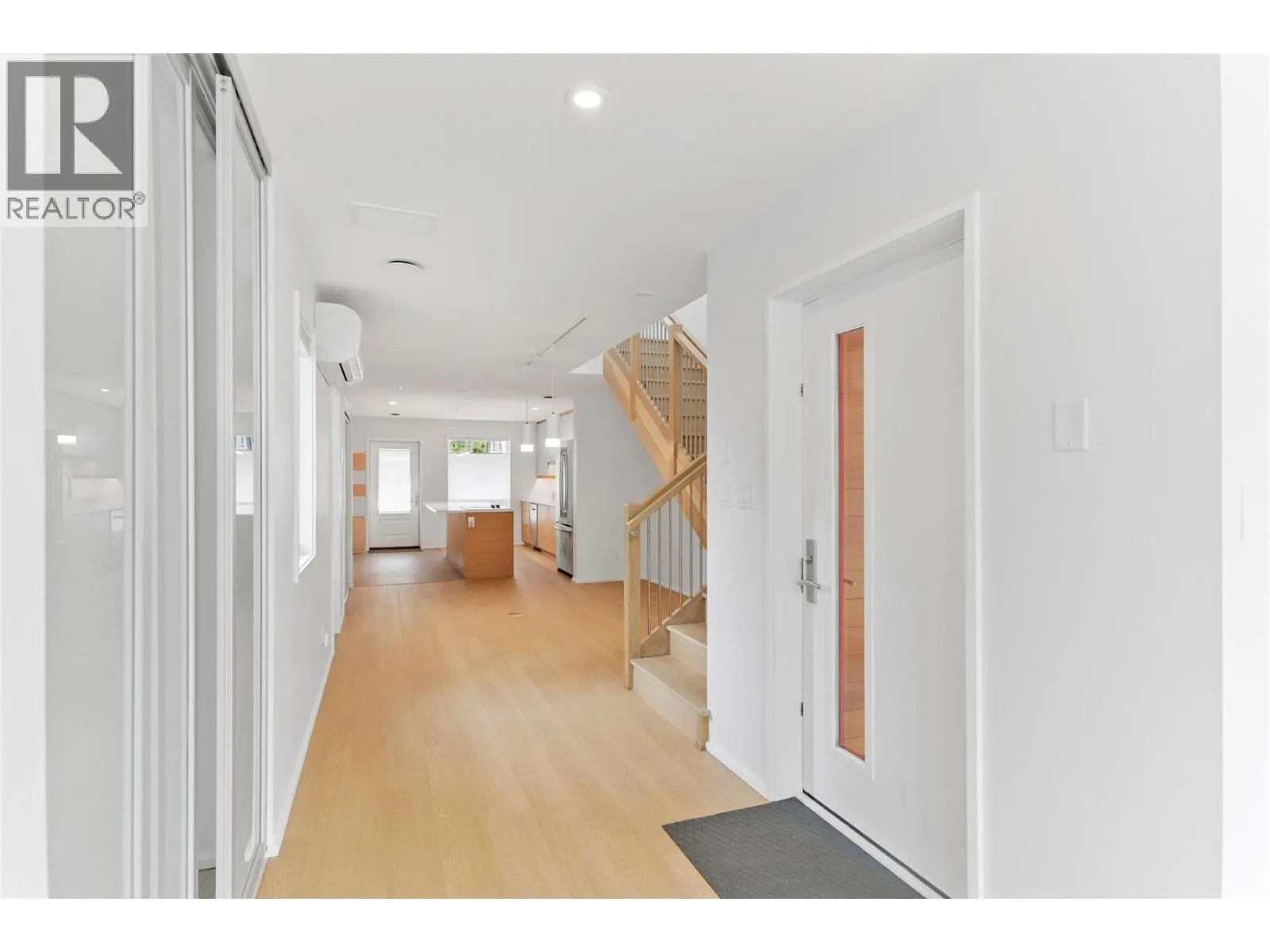410 Fourth Street W