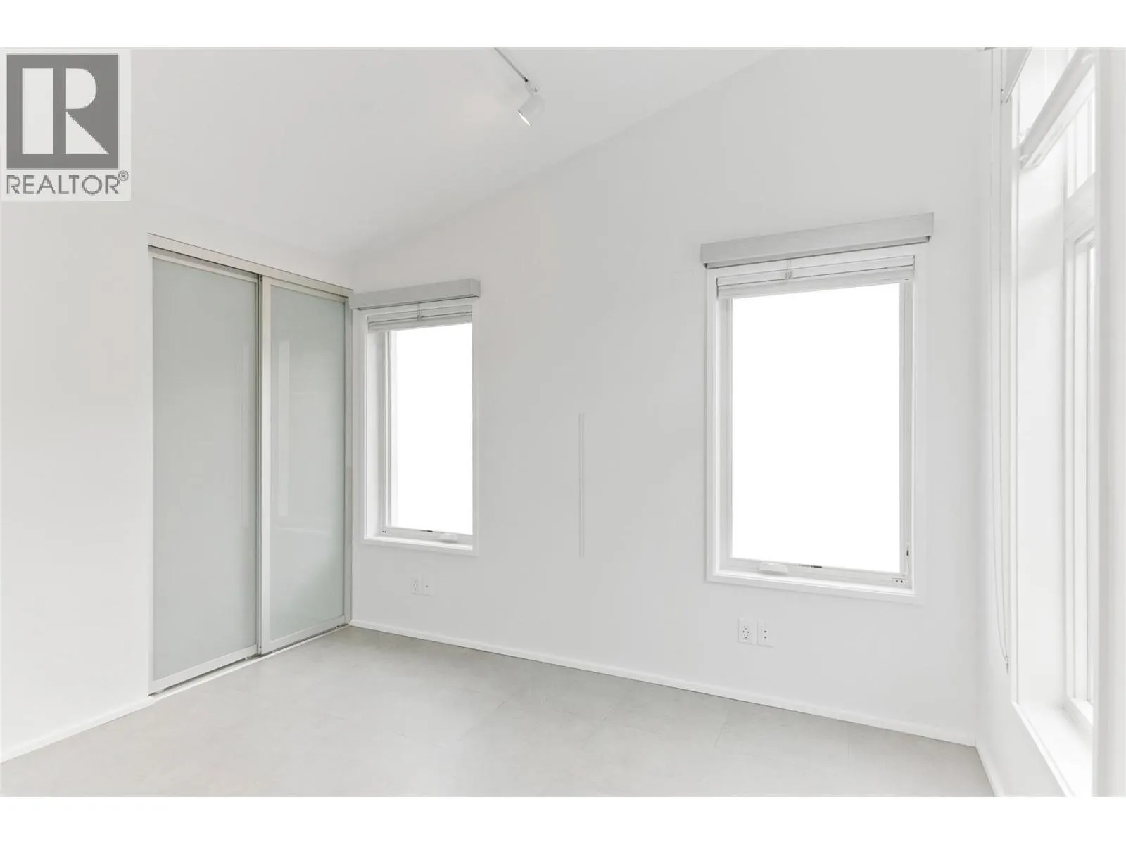 410 Fourth Street W
