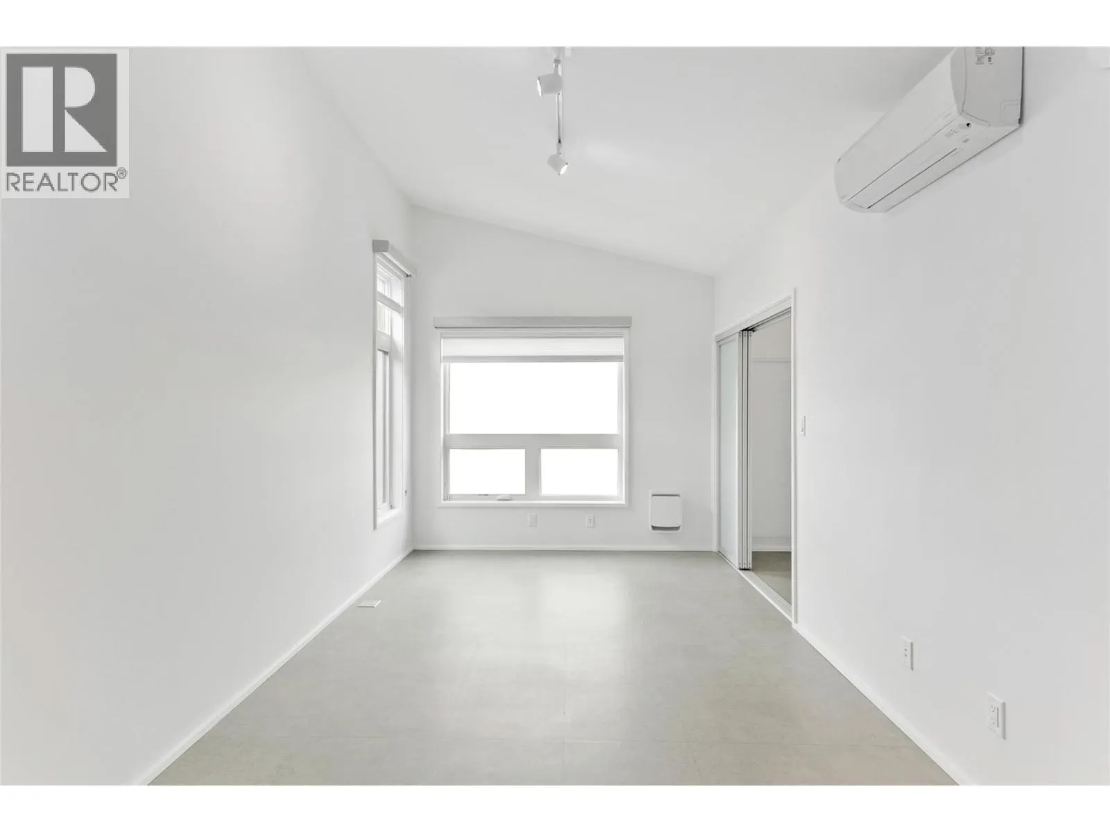 410 Fourth Street W