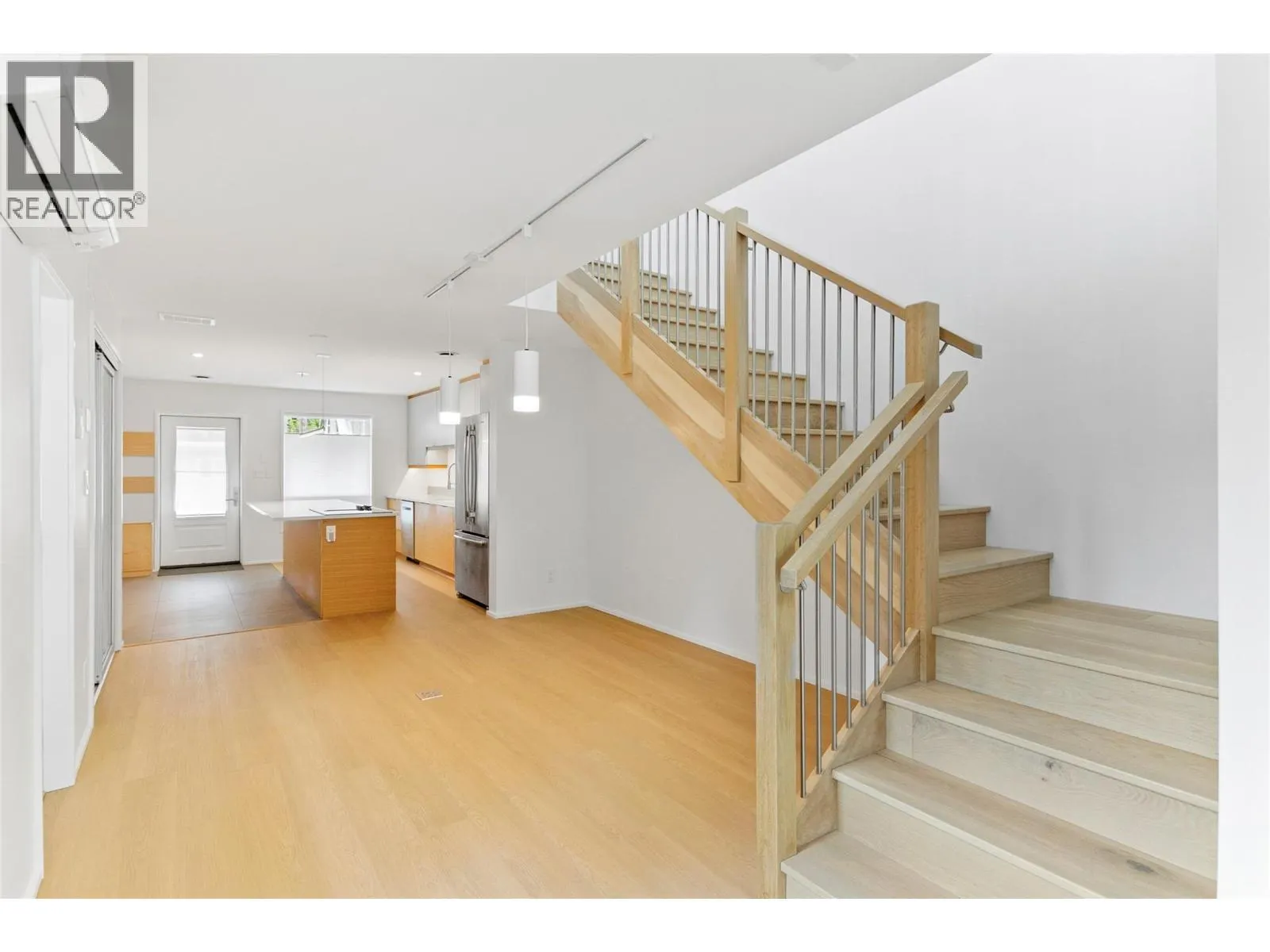 410 Fourth Street W