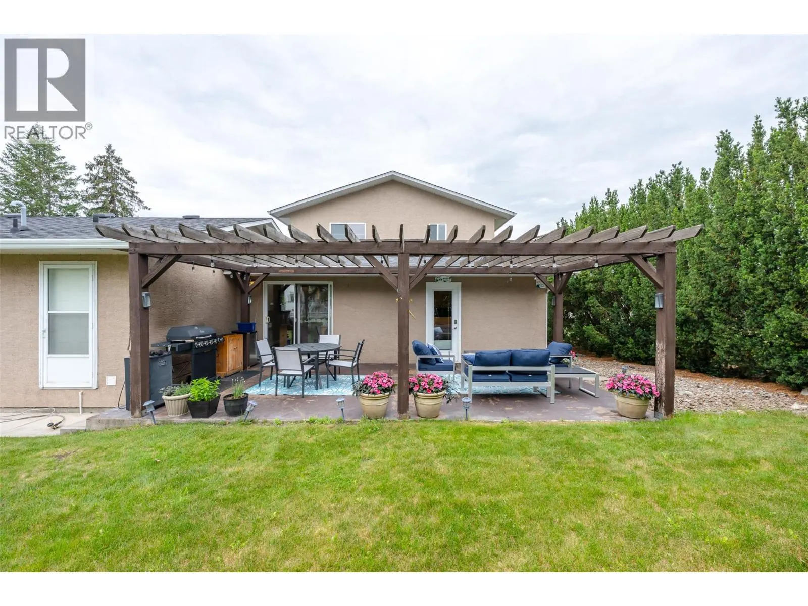 7145 TUCELNUIT Drive