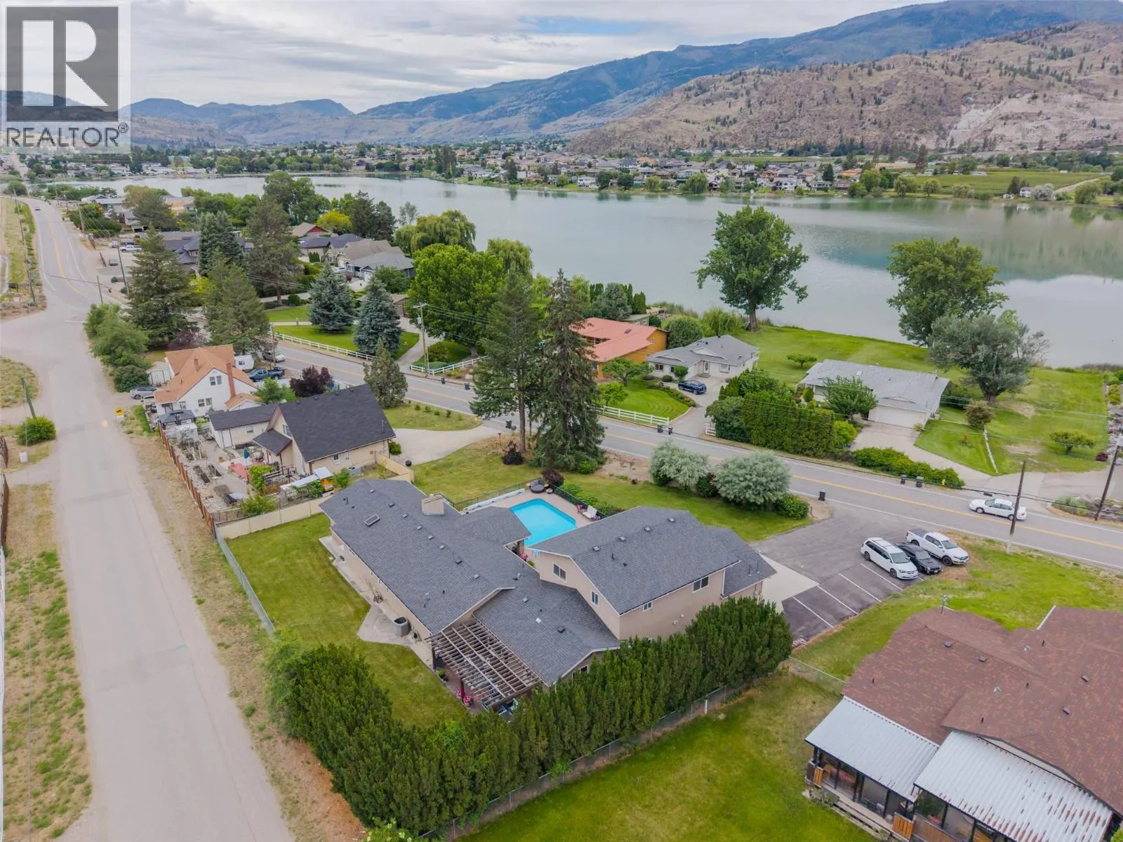 7145 TUCELNUIT Drive