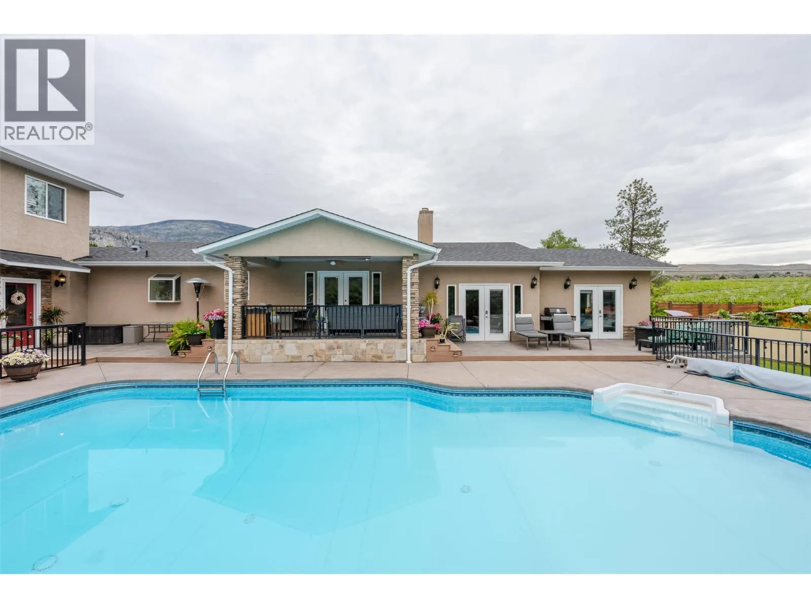 7145 TUCELNUIT Drive