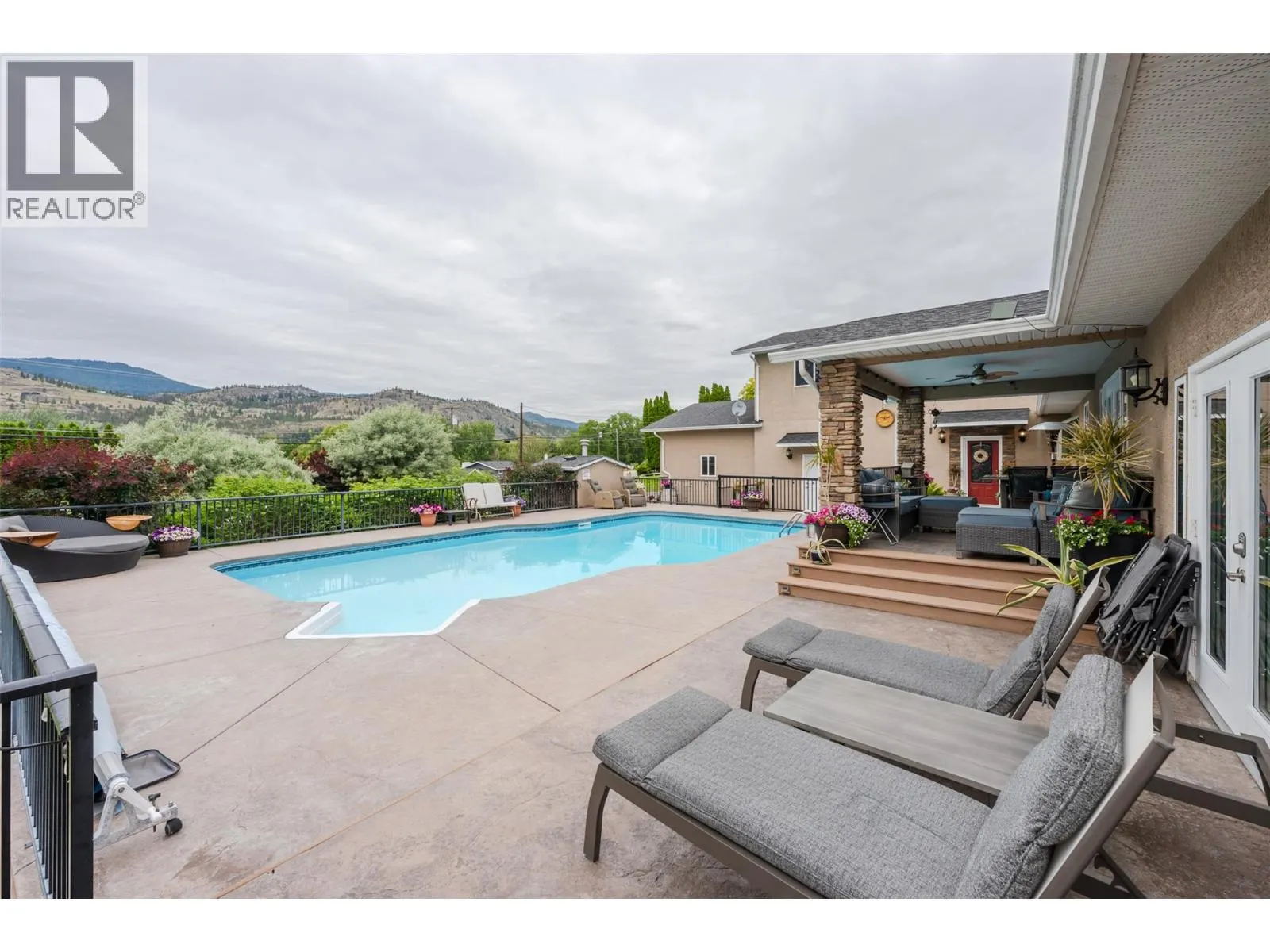 7145 TUCELNUIT Drive