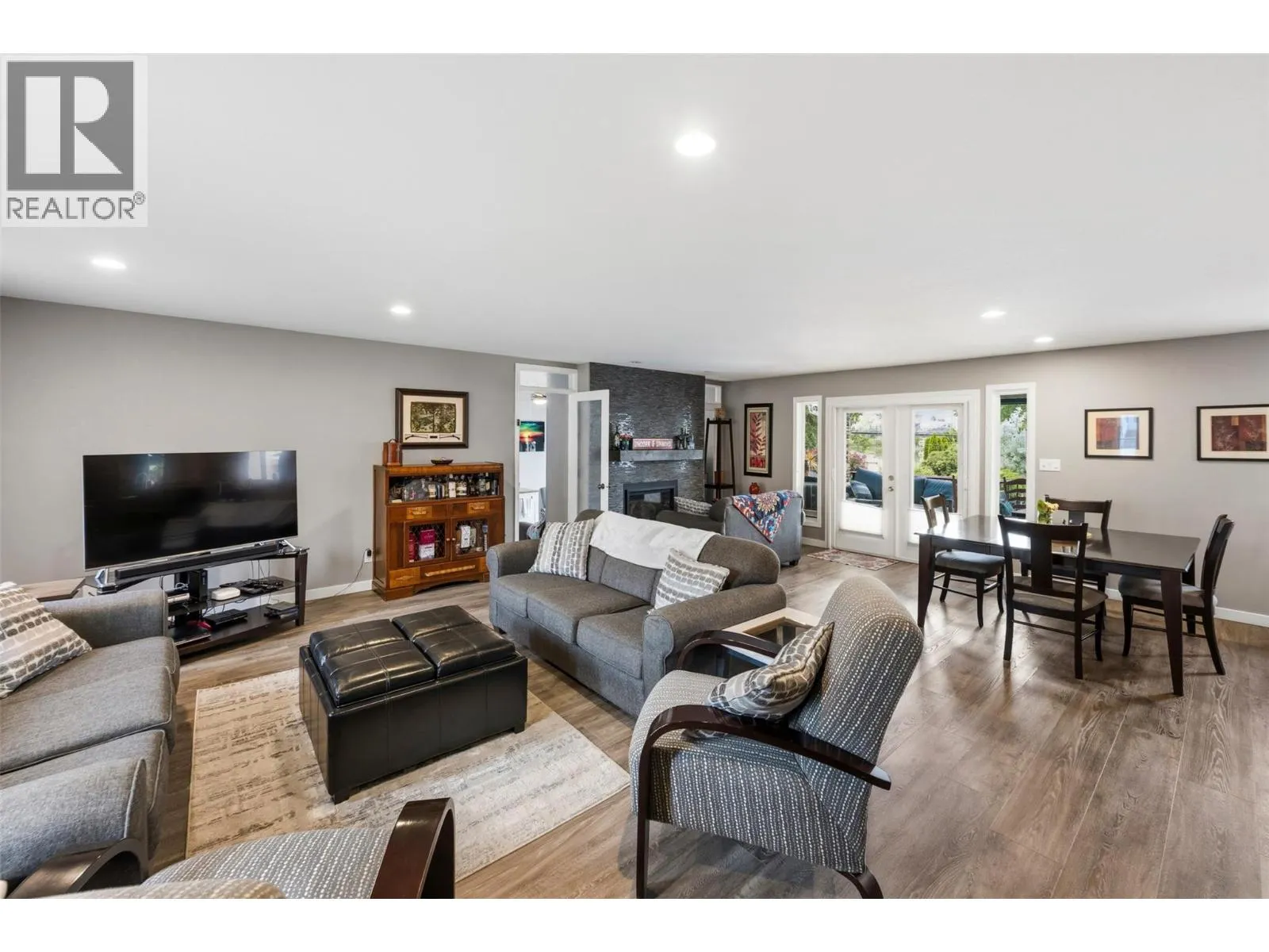 7145 TUCELNUIT Drive