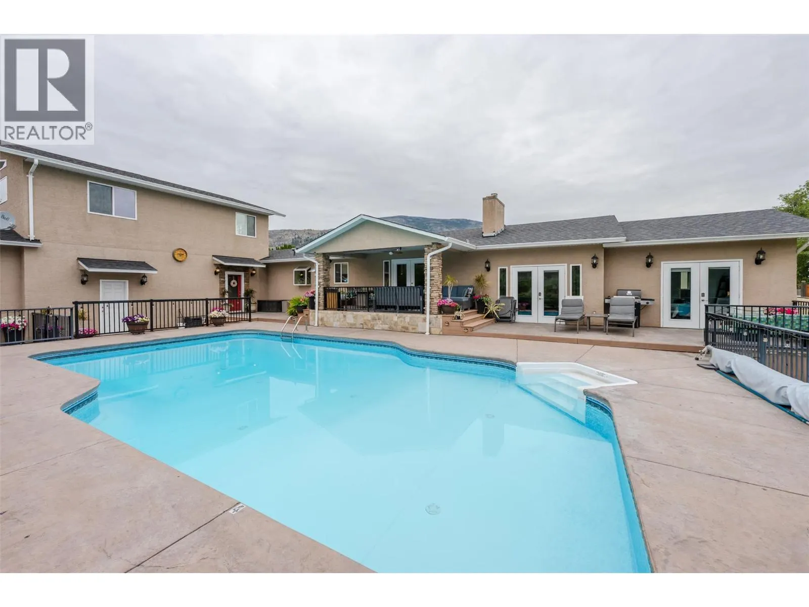 7145 TUCELNUIT Drive