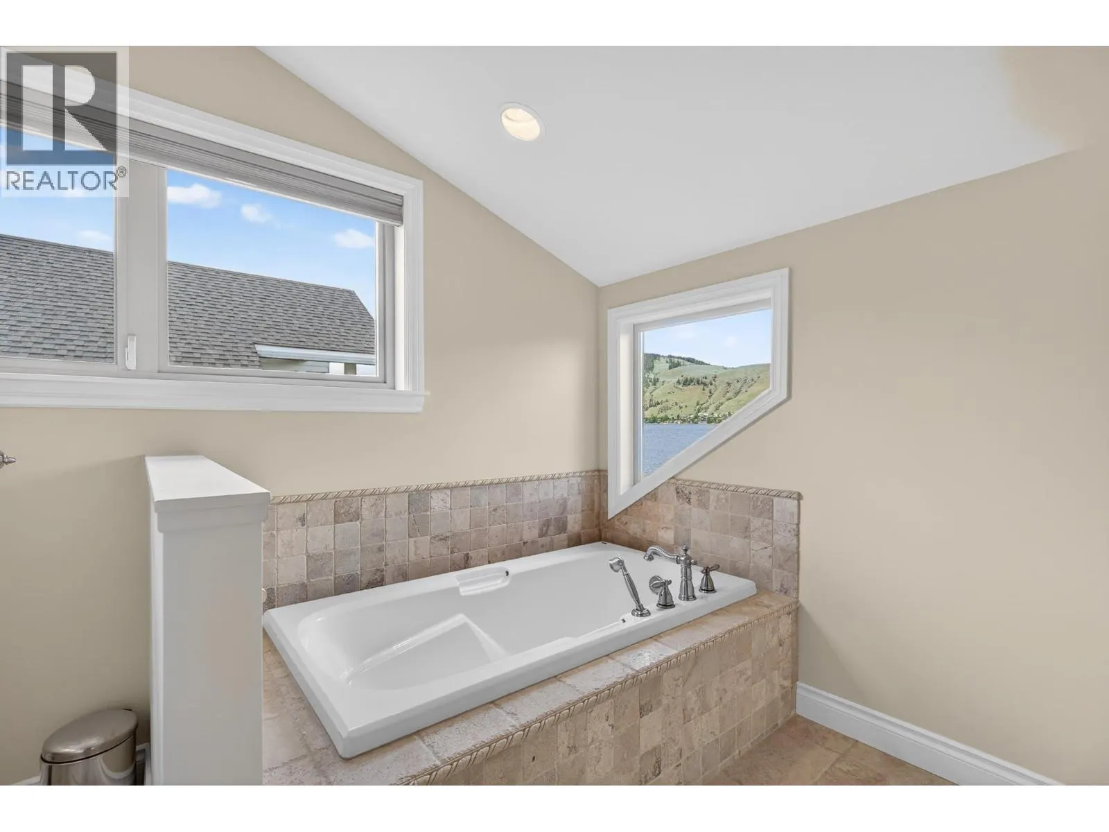 7769 Okanagan Landing Road Unit# 7