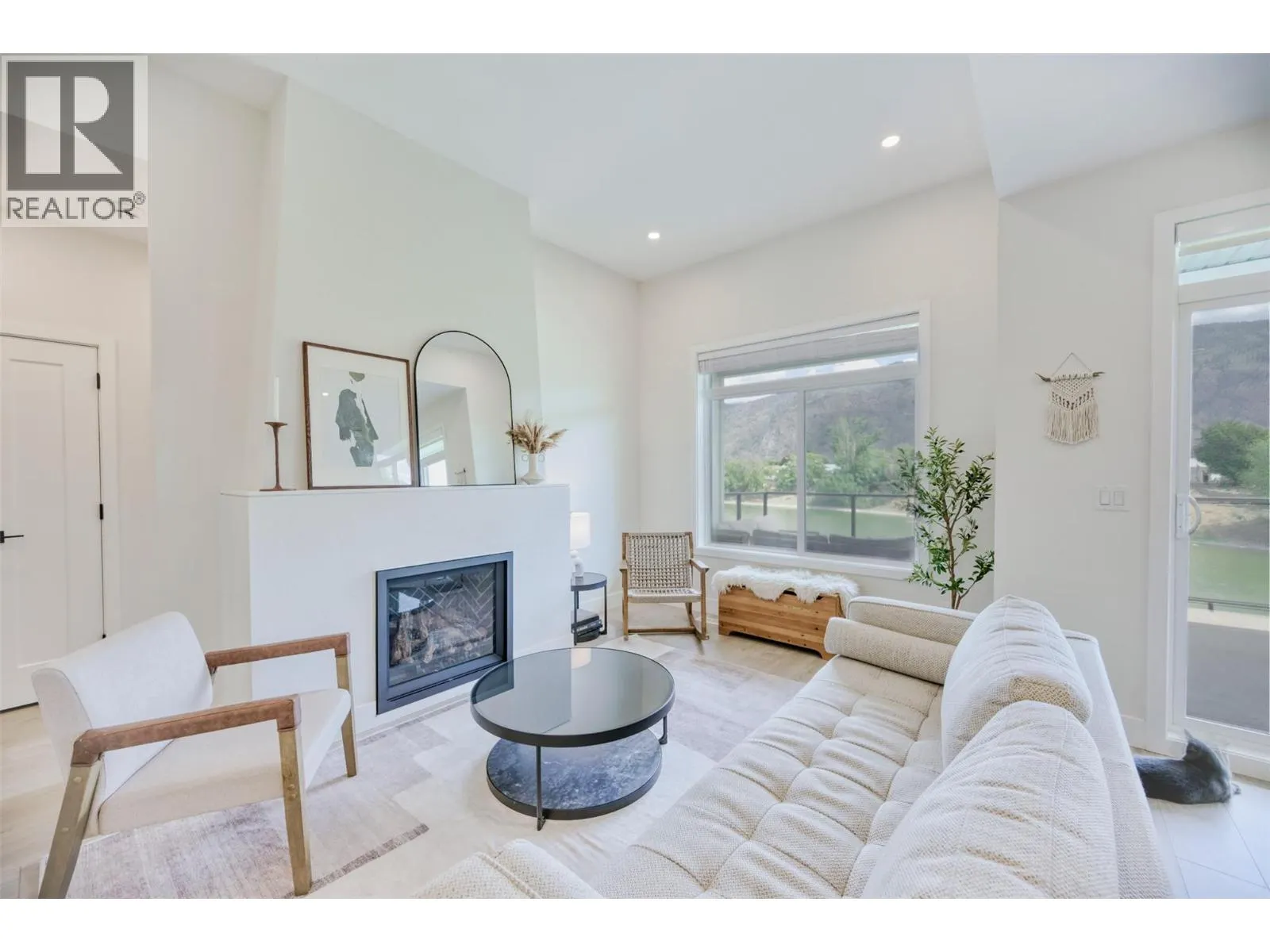 8000 Vedette Drive Unit# 10
