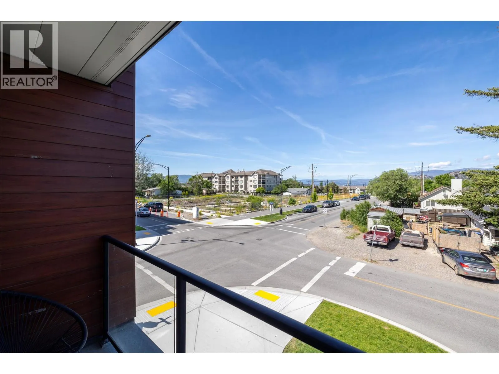 345 dougall Road N Unit# 201