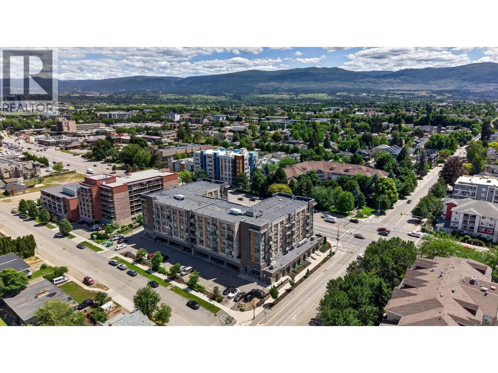 925 Leon Avenue Unit# 424