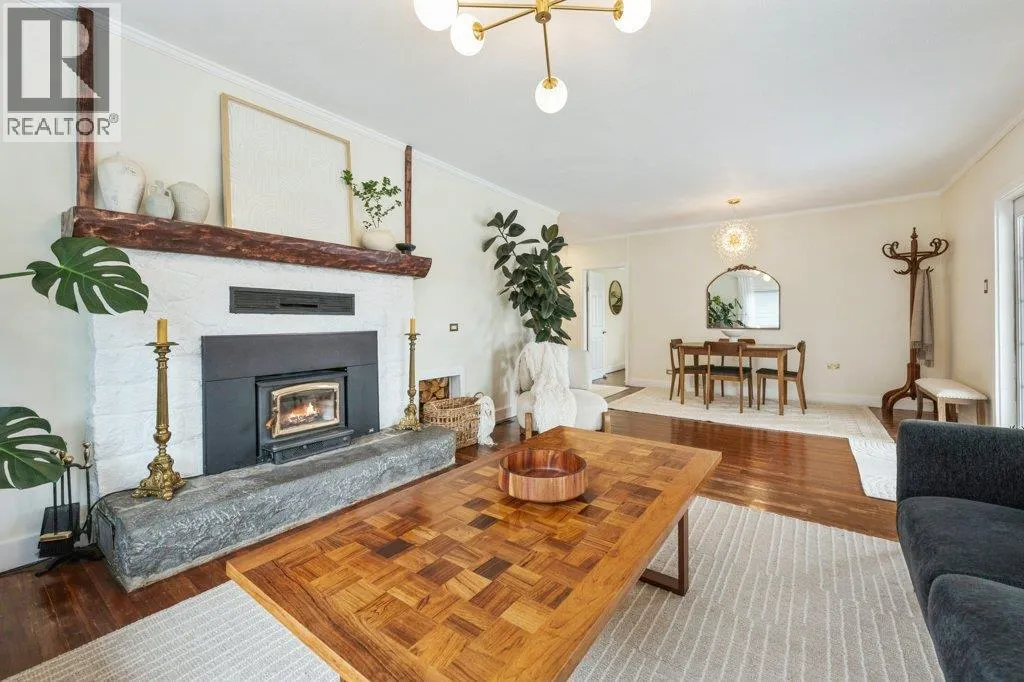 860 Fairview Road