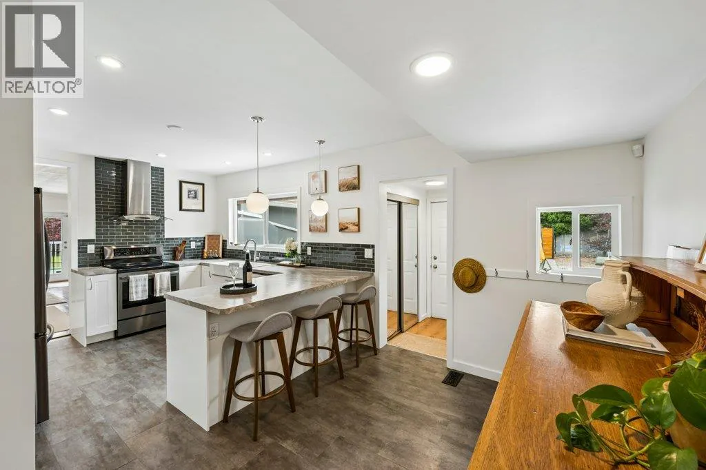 860 Fairview Road