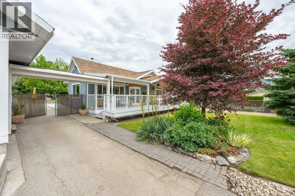 860 Fairview Road