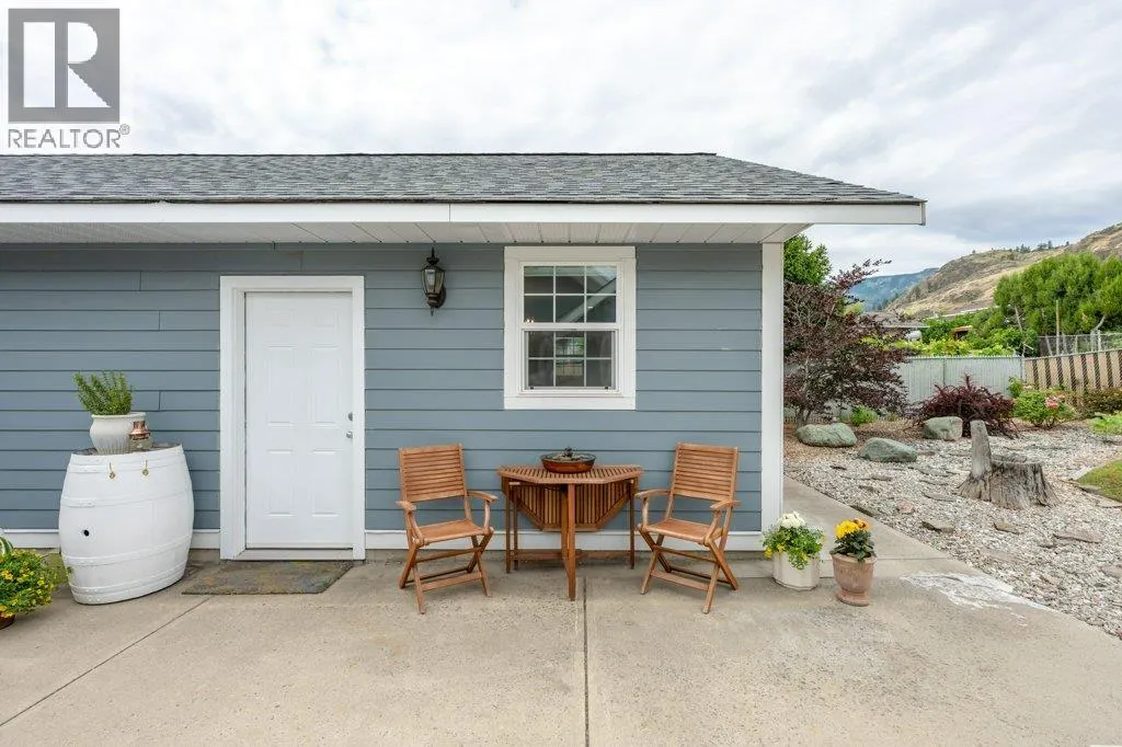 860 Fairview Road