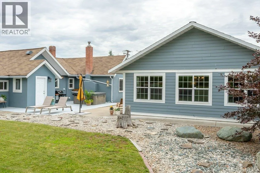 860 Fairview Road