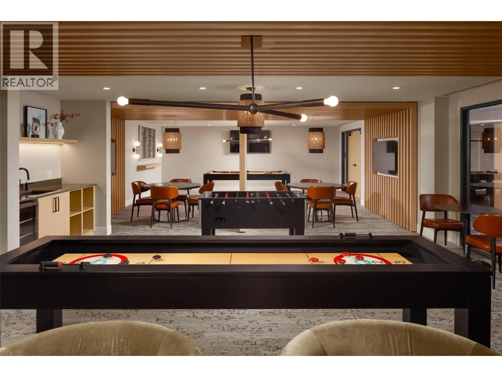 3340 Lakeshore Road Unit# 803