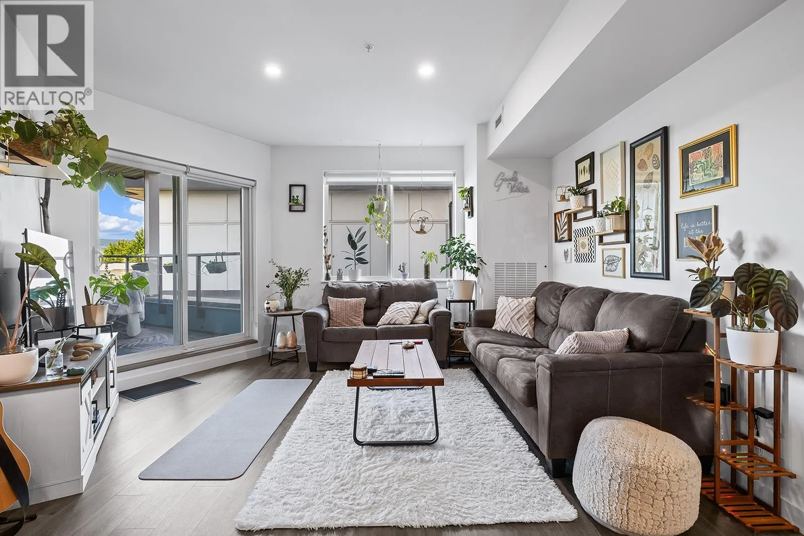 3630 Mission Springs Drive Unit# 305 Lot# 86