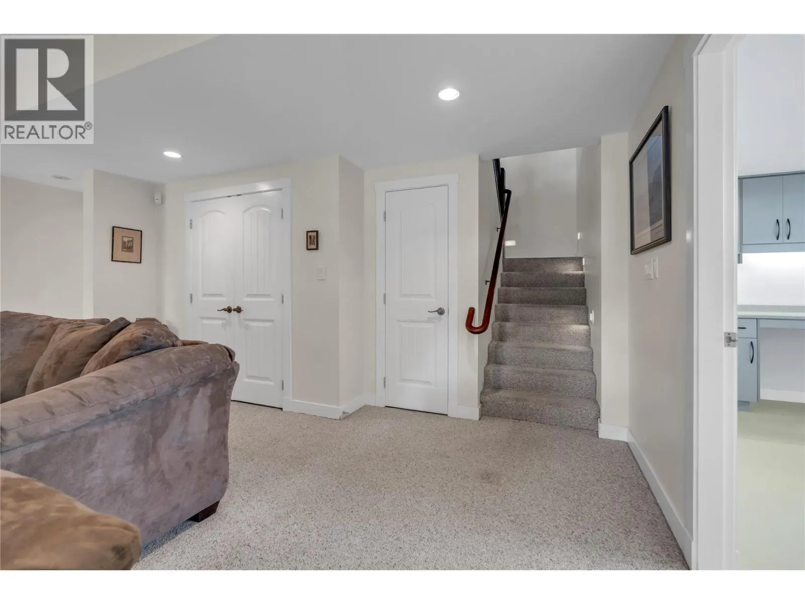 6991 Pinot Place