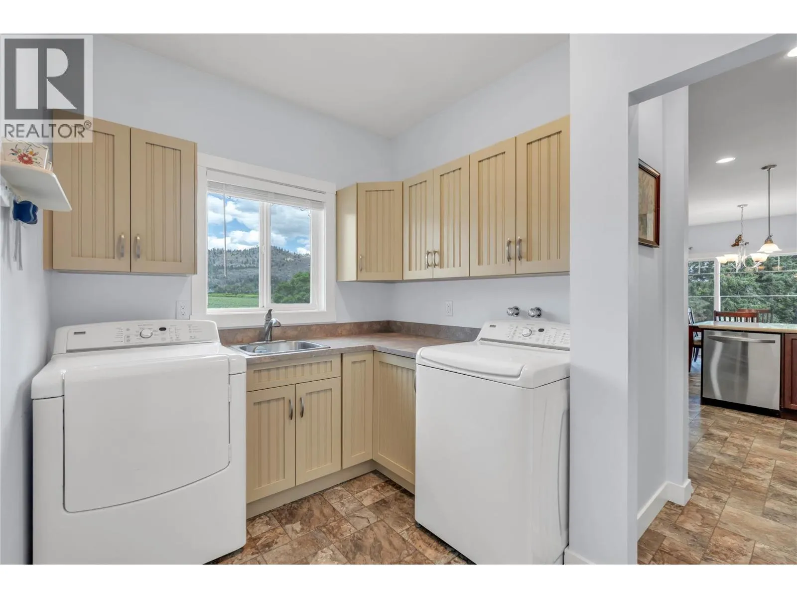 6991 Pinot Place